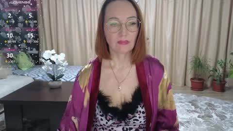 Snapshot of lyboff72 chatting on 13, 2, 2025 lybava online show from 13, 2, 2025