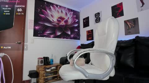  Lycoris  online show from 18, 10, 2025