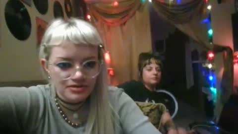 lydiadeity online show from 19, 12, 2025