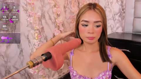 Snapshot of lyen_rae chatting on 18, 2, 2025 Lyen Rae online show from 18, 2, 2025
