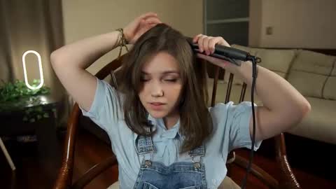 hi im Lyle online show from 1, 3, 2025