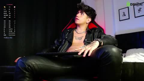 Lyle Bennett Freelance Model online show from 6, 3, 2026