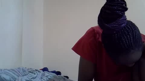 lyn_anna online show from 17, 9, 2025