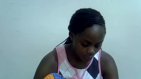 Snapshot of lyn_anna chatting on 8, 7, 2026 lyn_anna online show from 8, 7, 2026