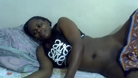 Snapshot of lyn_anna chatting on 16, 7, 2026 lyn_anna online show from 16, 7, 2026