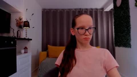 Sara online show from 1, 3, 2025