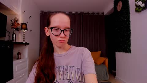 Sara online show from 4, 3, 2025