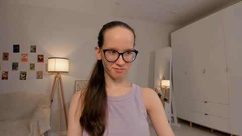 Sara online show from 10, 3, 2025