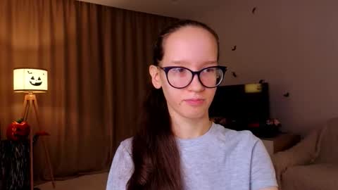 Sara online show from 8, 11, 2025