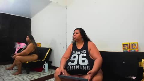 Snapshot of lynn_and_esteban chatting on 6, 6, 2026 Lynn jonnes online show from 6, 6, 2026