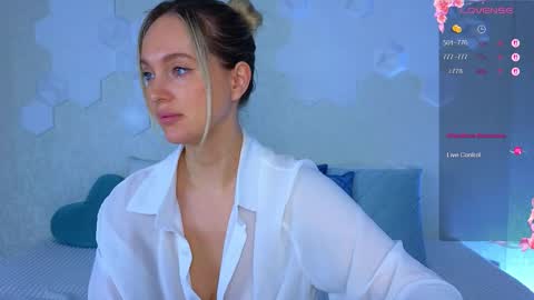 Lana online show from 4, 11, 2025