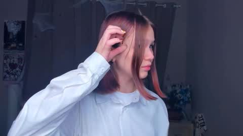 Snapshot of lynncozzy chatting on 14, 11, 2025 Cozy Lynns room online show from 14, 11, 2025