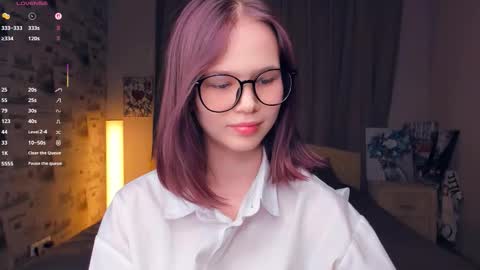 Snapshot of lynncozzy chatting on 12, 1, 2026 Cozy Lynns room online show from 12, 1, 2026