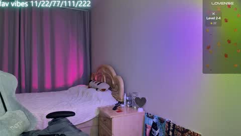 lynne_dawson online show from 8, 10, 2025