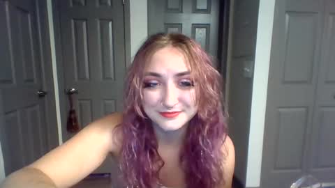 Lynn  online show from 2, 7, 2026