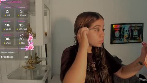 Mila online show from 7, 1, 2026