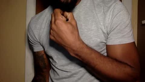 Snapshot of m4st3rmarcus chatting on 28, 10, 2025 Marcus Black online show from 28, 10, 2025