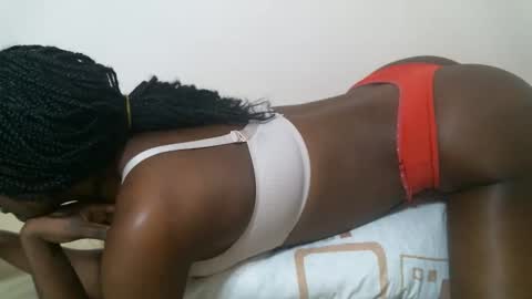 Snapshot of maars_mimi chatting on 14, 10, 2025 maars_mimi online show from 14, 10, 2025