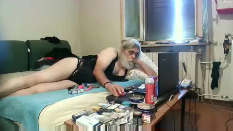 Snapshot of maax1970to chatting on 11, 9, 2025 maax1970 online show from 11, 9, 2025