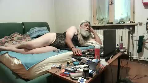 Snapshot of maax1970to chatting on 27, 9, 2025 maax1970 online show from 27, 9, 2025