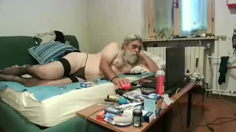 Snapshot of maax1970to chatting on 5, 10, 2025 maax1970 online show from 5, 10, 2025