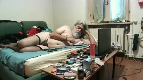 Snapshot of maax1970to chatting on 11, 10, 2025 maax1970 online show from 11, 10, 2025