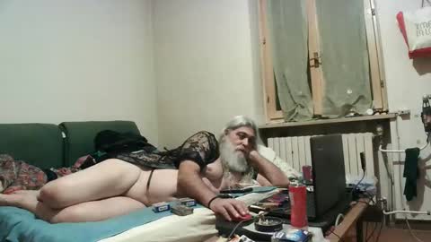 Snapshot of maax1970to chatting on 2, 11, 2025 maax1970 online show from 2, 11, 2025