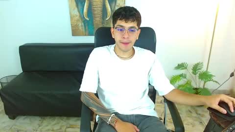 Max online show from 17, 3, 2026