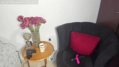 Snapshot of mabelsaravia chatting on 16, 11, 2025 mabel online show from 16, 11, 2025