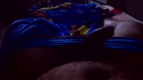 Snapshot of mac0000042 chatting on 16, 12, 2025 mac0000042 online show from 16, 12, 2025