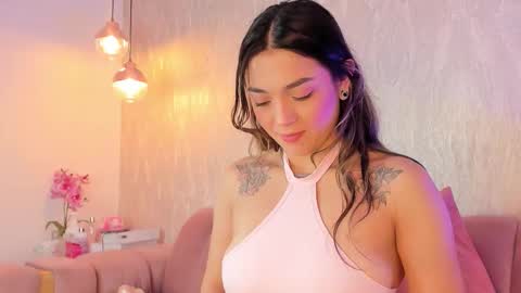 Snapshot of maca_bloom chatting on 15, 10, 2025 Maca online show from 15, 10, 2025
