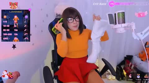 MacarenaIndependent model  online show from 26, 11, 2025