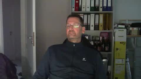 macfly67 online show from 8, 11, 2025