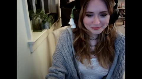 maia online show from 10, 4, 2026
