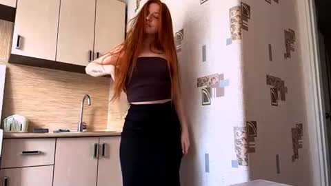 Snapshot of machelleunderdahl chatting on 22, 6, 2026 Nicole online show from 22, 6, 2026