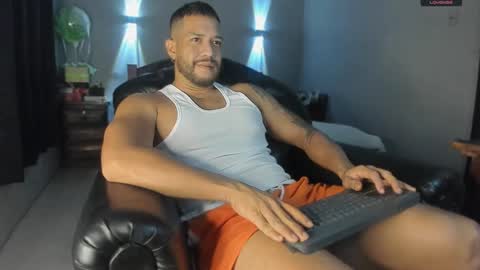 Snapshot of machohandsome chatting on 11, 1, 2025 Javier papichulo master how do you want online show from 11, 1, 2025