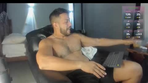 Snapshot of machohandsome chatting on 10, 11, 2025 Javier papichulo master how do you want online show from 10, 11, 2025