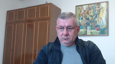 Snapshot of machomale3 chatting on 11, 1, 2025 Macho online show from 11, 1, 2025