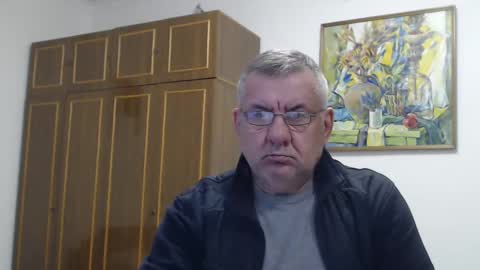 Snapshot of machomale3 chatting on 19, 1, 2025 Macho online show from 19, 1, 2025