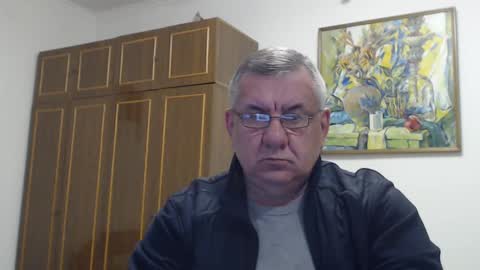 Snapshot of machomale3 chatting on 28, 1, 2025 Macho online show from 28, 1, 2025