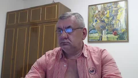 Snapshot of machomale3 chatting on 1, 2, 2025 Macho online show from 1, 2, 2025