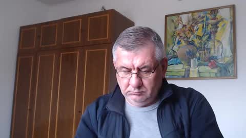 Snapshot of machomale3 chatting on 2, 2, 2025 Macho online show from 2, 2, 2025