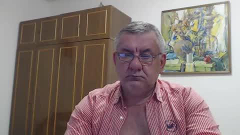 Snapshot of machomale3 chatting on 8, 2, 2025 Macho online show from 8, 2, 2025