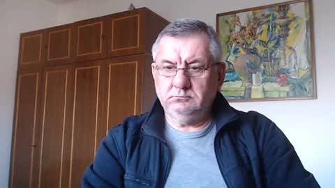 Snapshot of machomale3 chatting on 9, 2, 2025 Macho online show from 9, 2, 2025