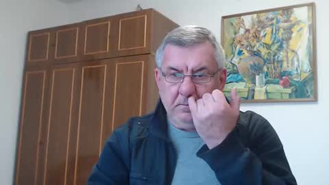 Snapshot of machomale3 chatting on 14, 2, 2025 Macho online show from 14, 2, 2025