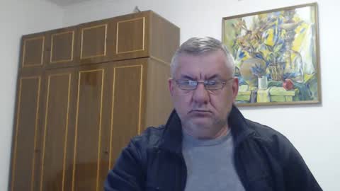 Snapshot of machomale3 chatting on 2, 3, 2025 Macho online show from 2, 3, 2025