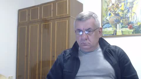 Snapshot of machomale3 chatting on 10, 3, 2025 Macho online show from 10, 3, 2025