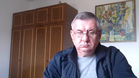 Snapshot of machomale3 chatting on 12, 3, 2025 Macho online show from 12, 3, 2025