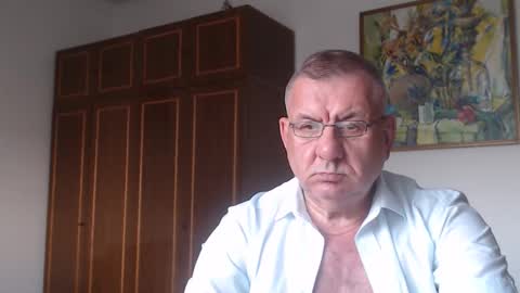 Snapshot of machomale3 chatting on 10, 9, 2025 Macho online show from 10, 9, 2025