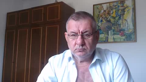 Snapshot of machomale3 chatting on 14, 9, 2025 Macho online show from 14, 9, 2025